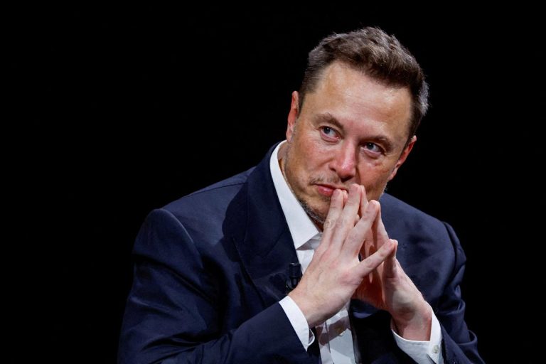 Why Elon Musk should stick to business